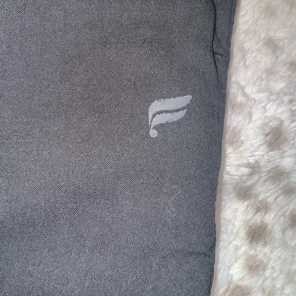 WOMEN’S FABLETICS WIDE LEG PANTS • LARGE - Picture 5 of 5